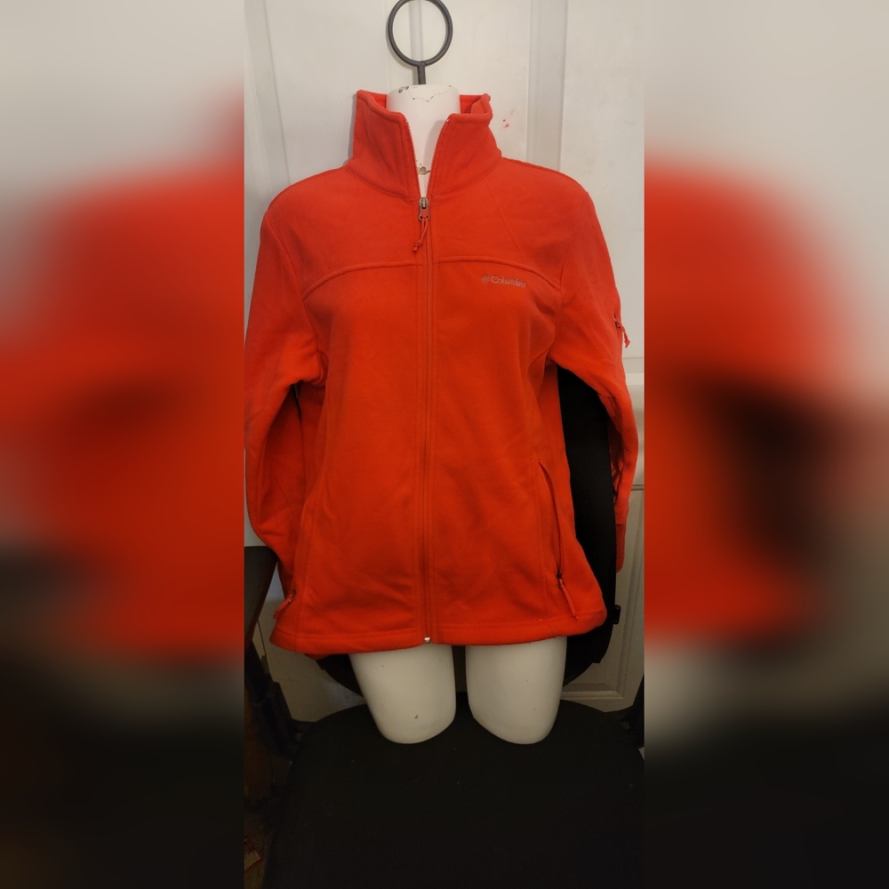 Womens Columbia medium fleece jacket